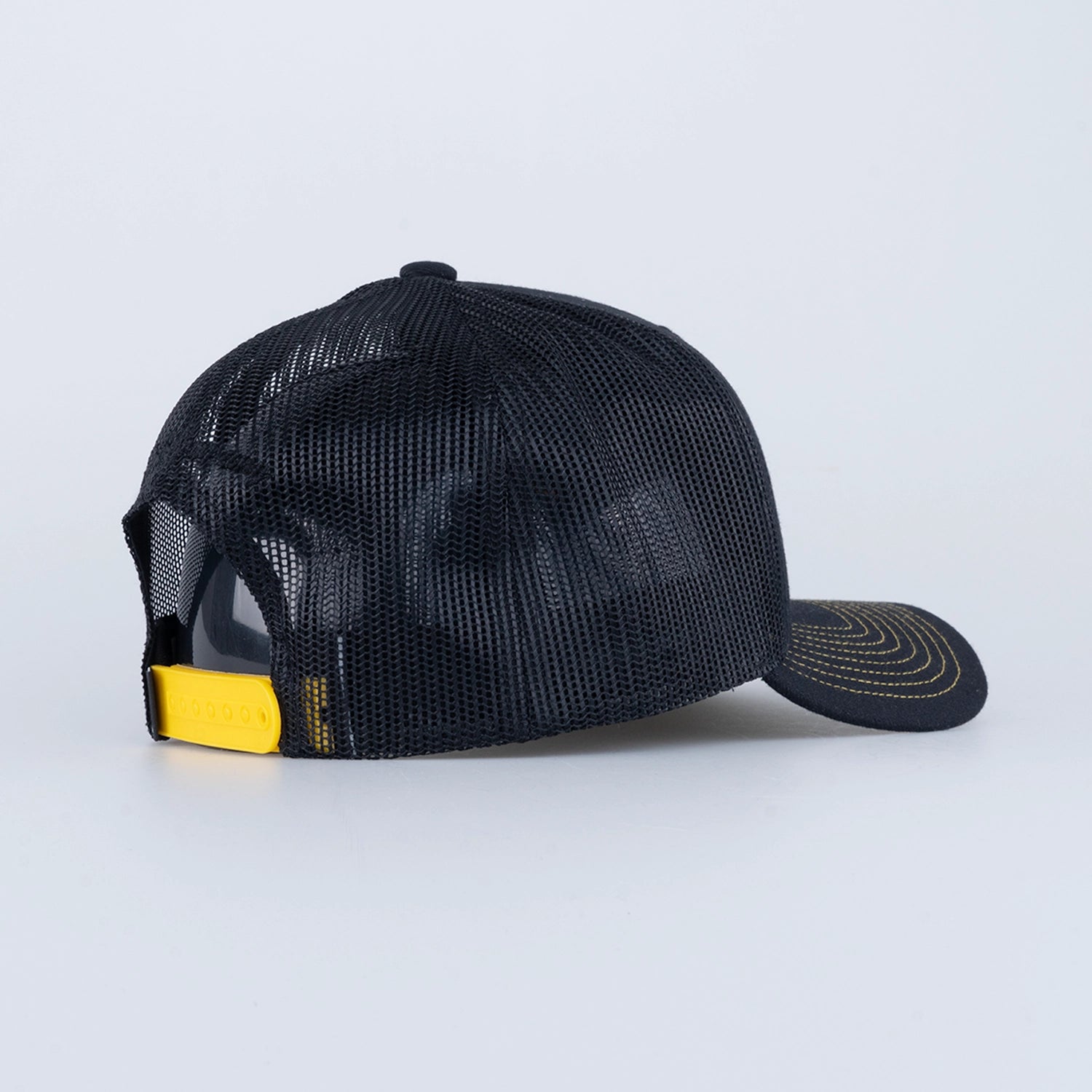 1965 TRUCKER CAP - HOOKED ÖIK BLACK