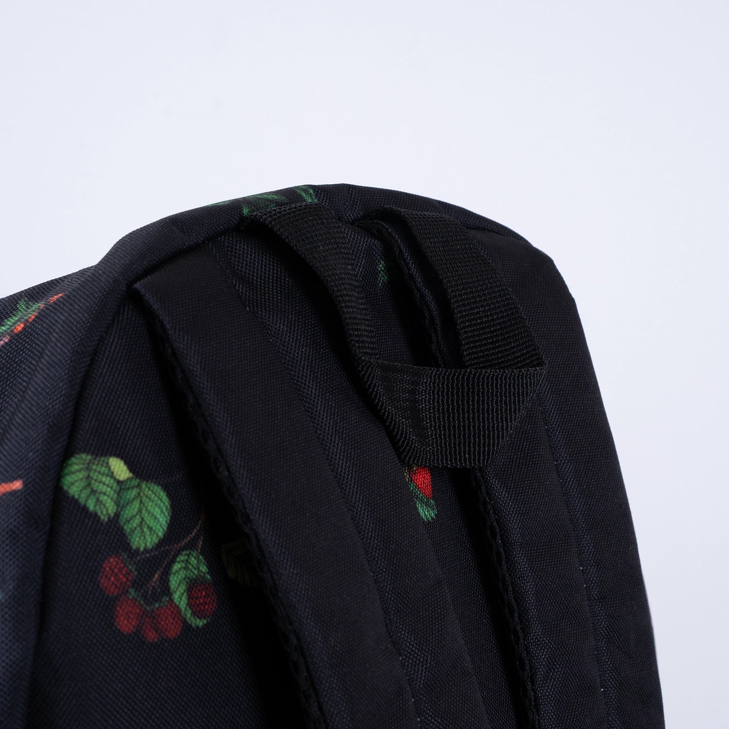 BERRY BACKPACK - BLACK