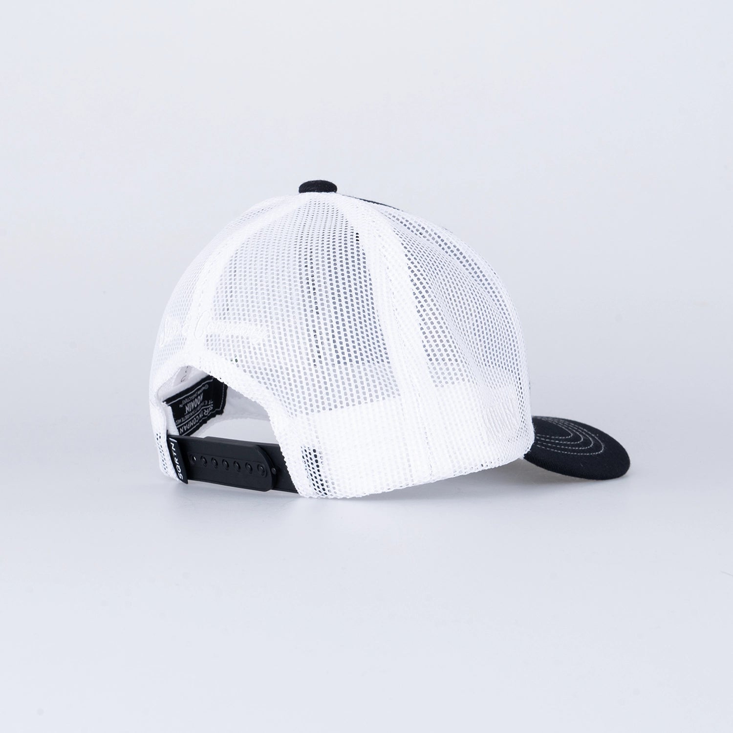MUMIN AXE KIDS TRUCKER CAP - MOOMIN BLACK