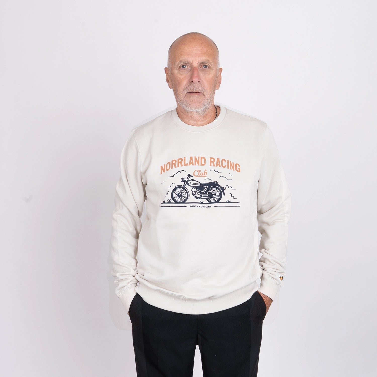 RACING CREWNECK - GLACIÄRGRÅ