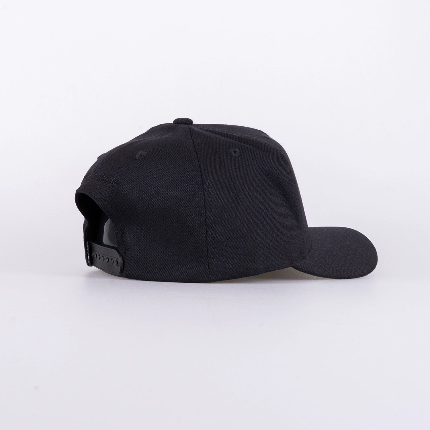 STAMP B-FRAME KEPS - BLACK