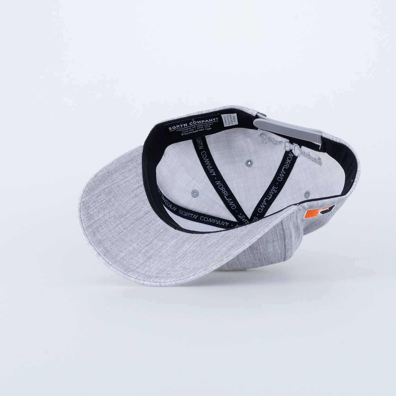 SYMBOL 120 CAP - GREY