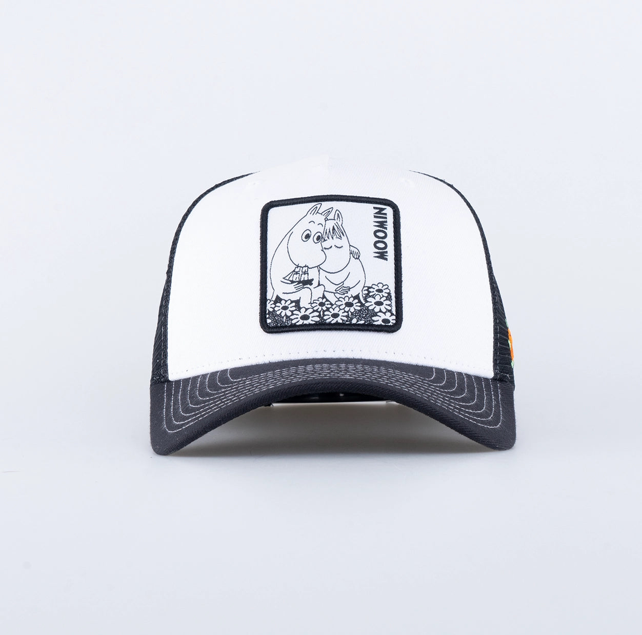 LOVE TRUCKER CAP - HOOKED BLACK