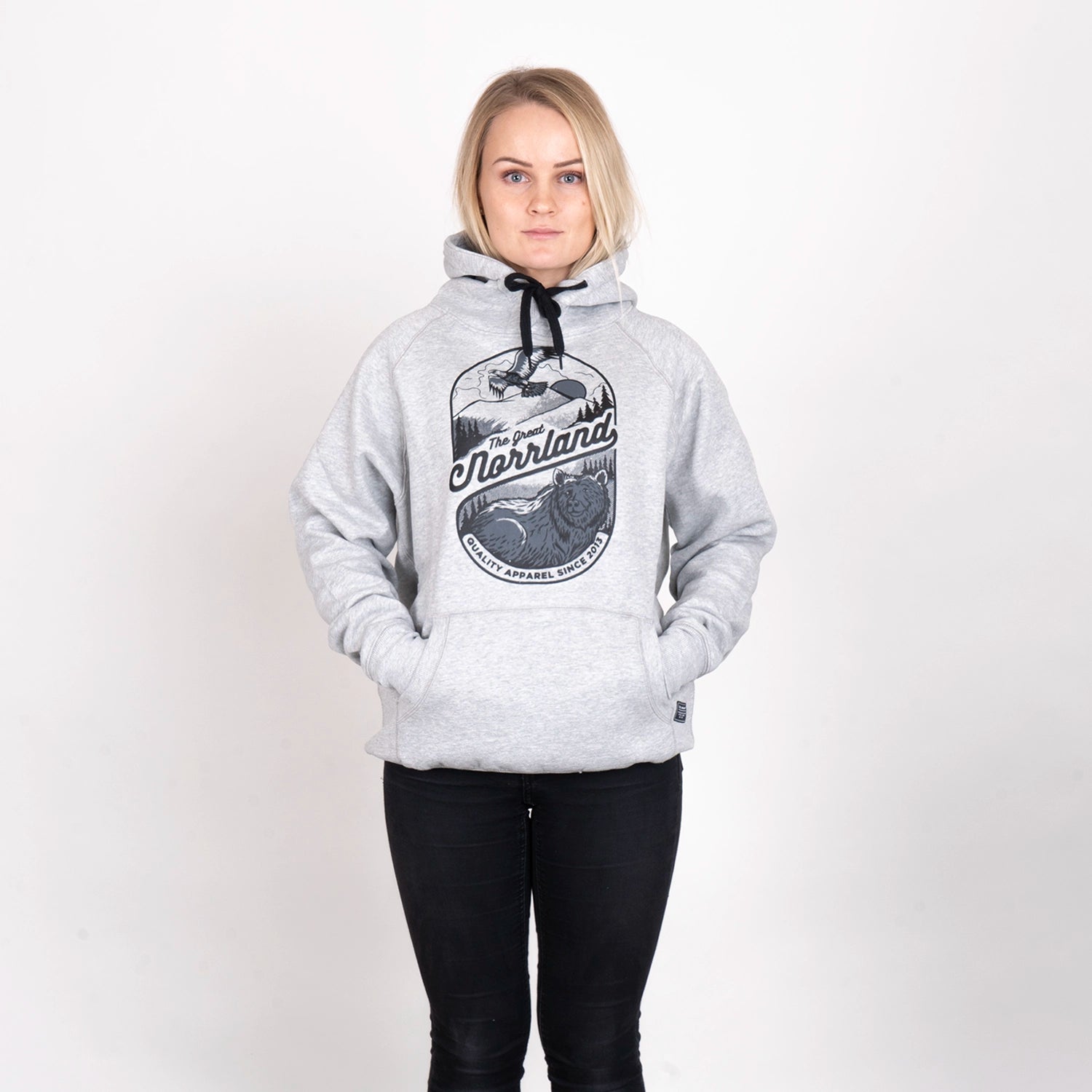 BADGE HOODIE - HEATHER GREY