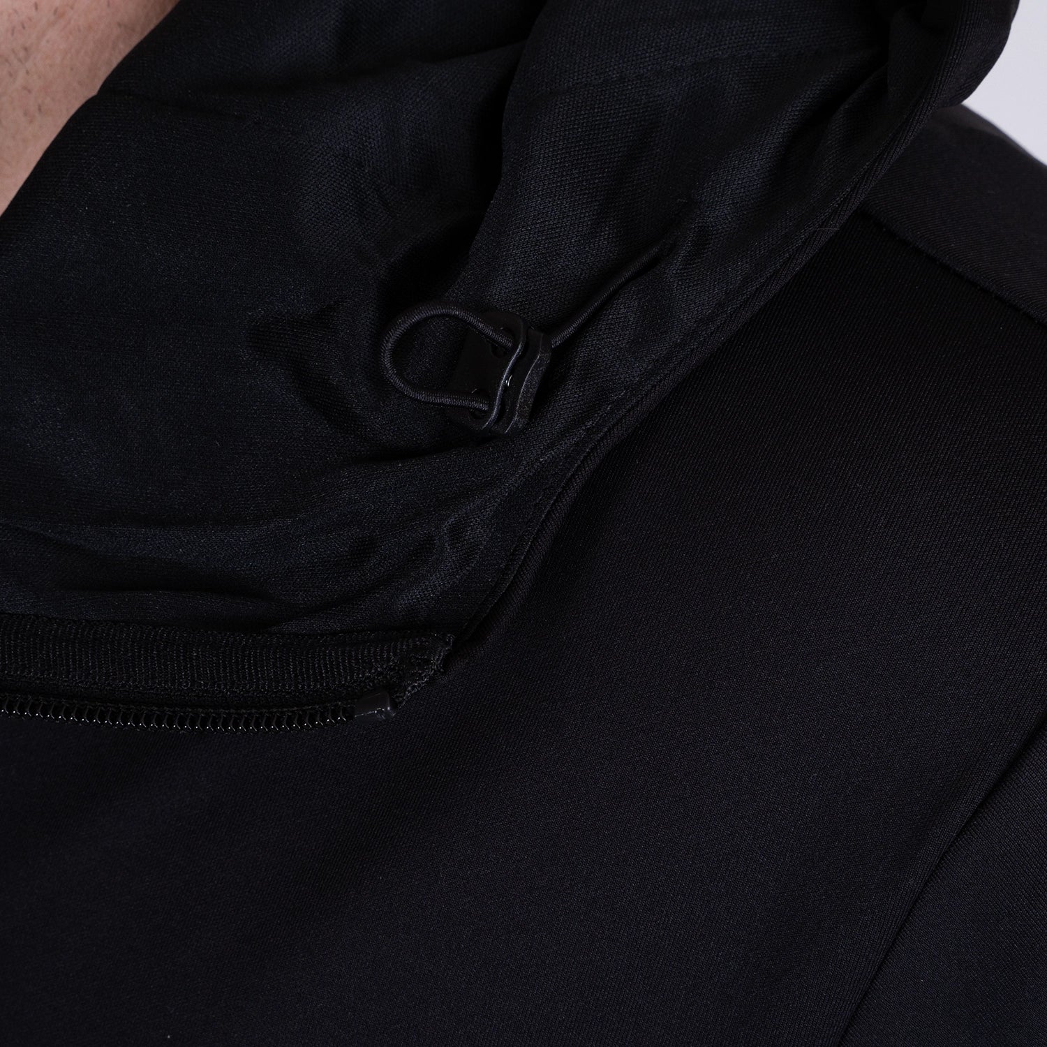 CB TECH ZIPHOODIE - BLACK