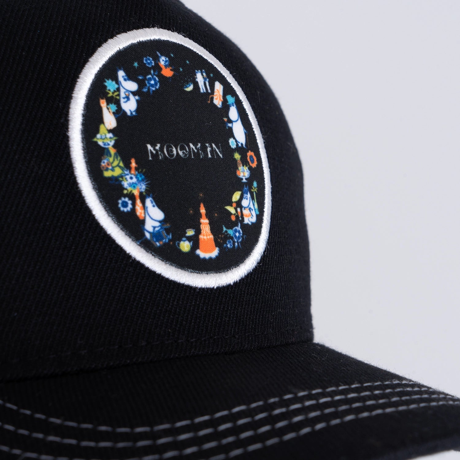 MUMIN CIRCLE KIDS TRUCKER CAP - BLACK