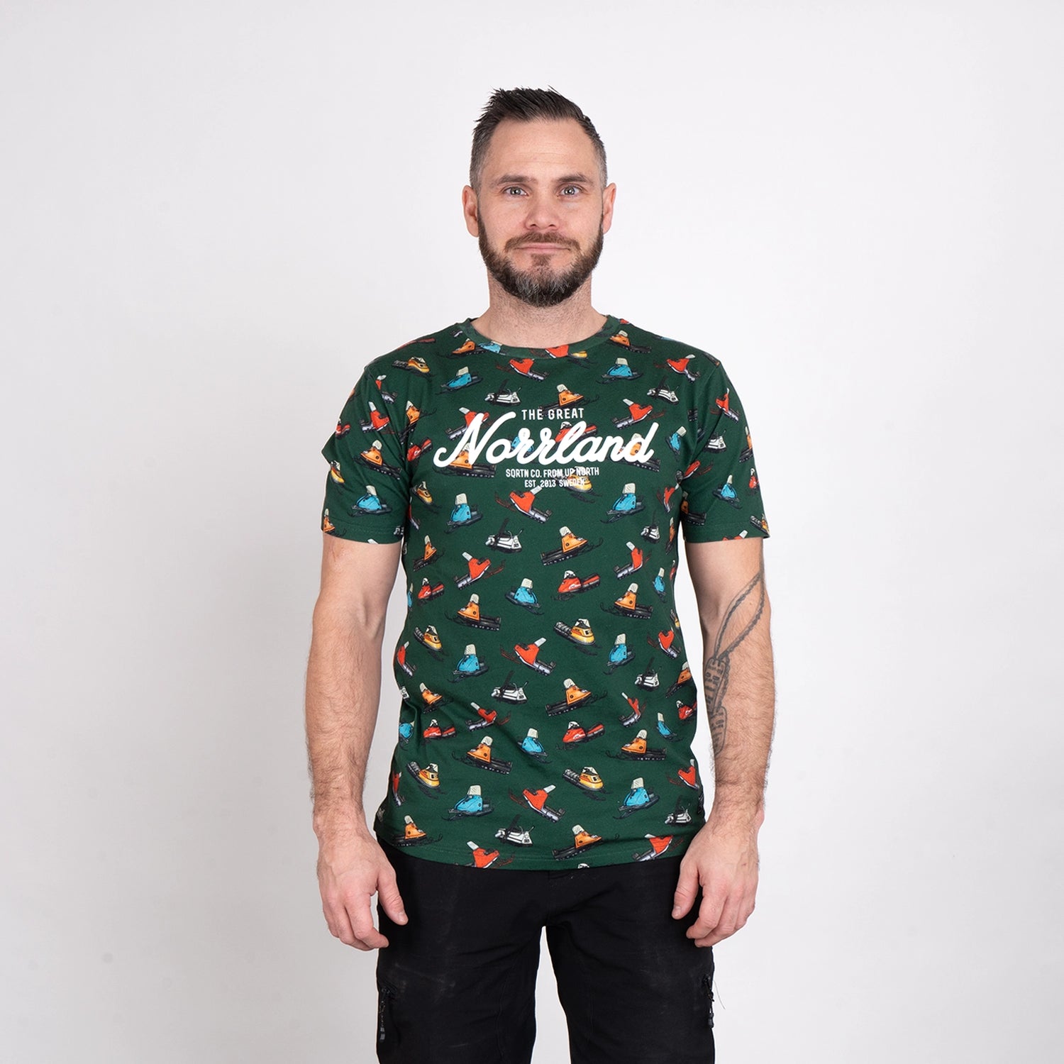 GREAT NORRLAND T-SHIRT - SKOTER GREEN