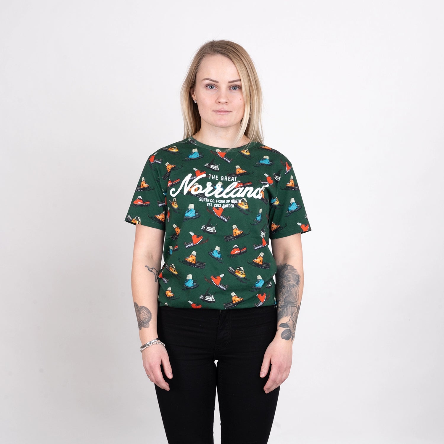 GREAT NORRLAND T-SHIRT - SKOTER GREEN