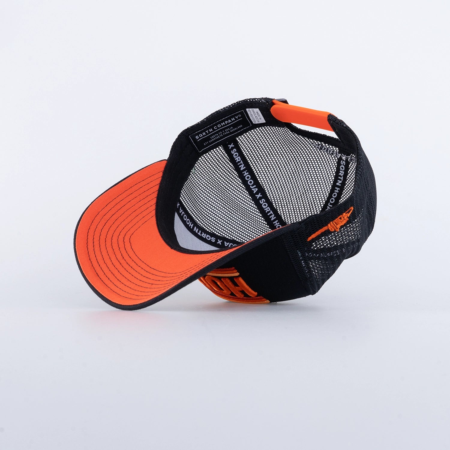 HOOJA TRUCKER CAP - HOOJA BLACK