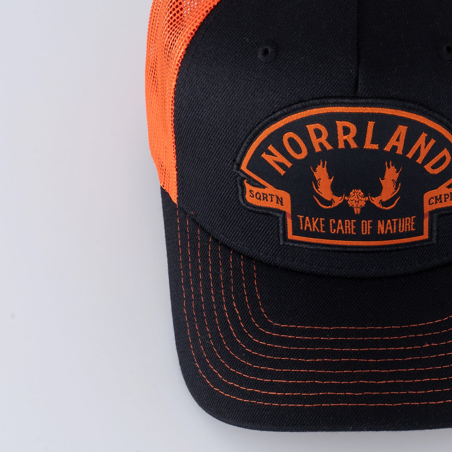 NATURE TRUCKER KEPS - HOOKED BLACK