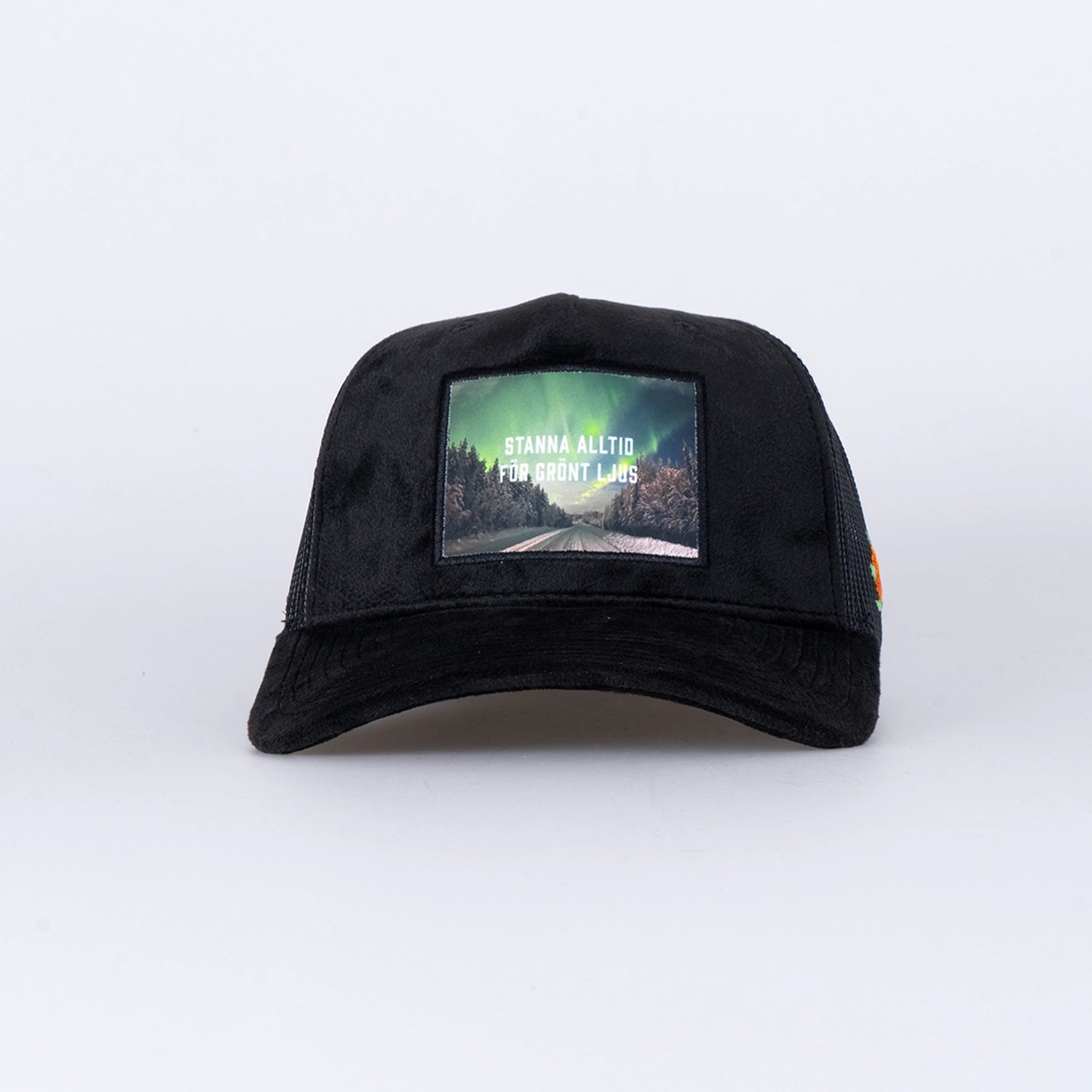 NORRSKEN VELVET TRUCKER KEPS - BLACK