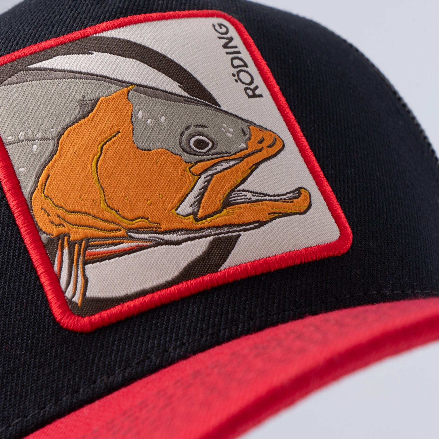 RÖDING TRUCKER CAP - HOOKED BLACK