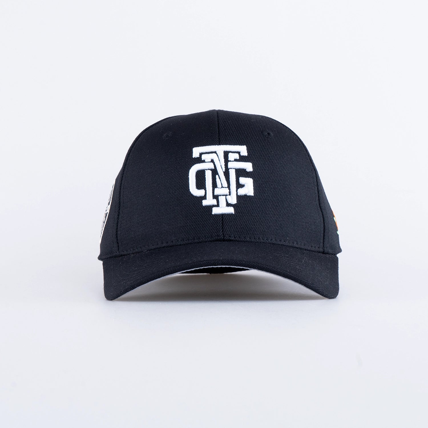 SYMBOL FITTED CAP - HOOKED BLACK