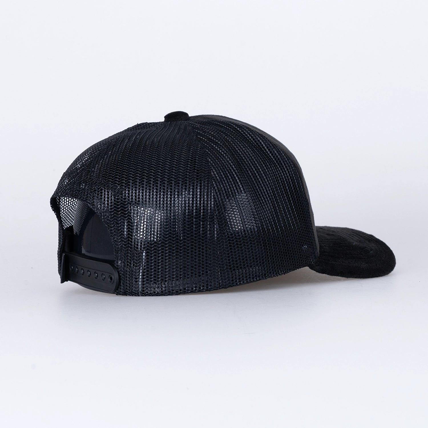 TREPARTSSAMTAL VELVET TRUCKER CAP - BLACK