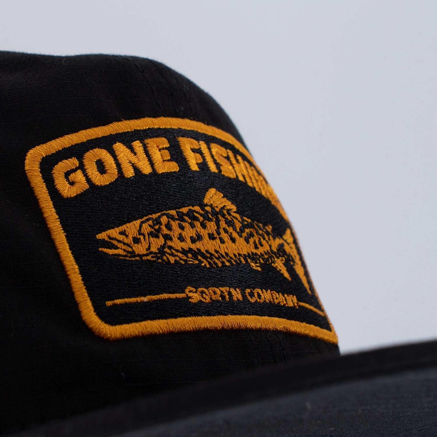 TROUT 6-PANEL KEPS - BLACK