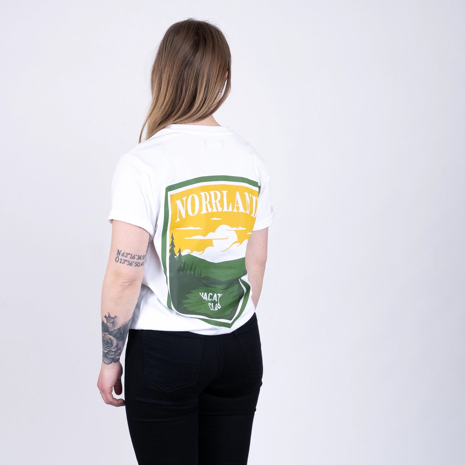 VACATION CLUB T-SHIRT - WHITE