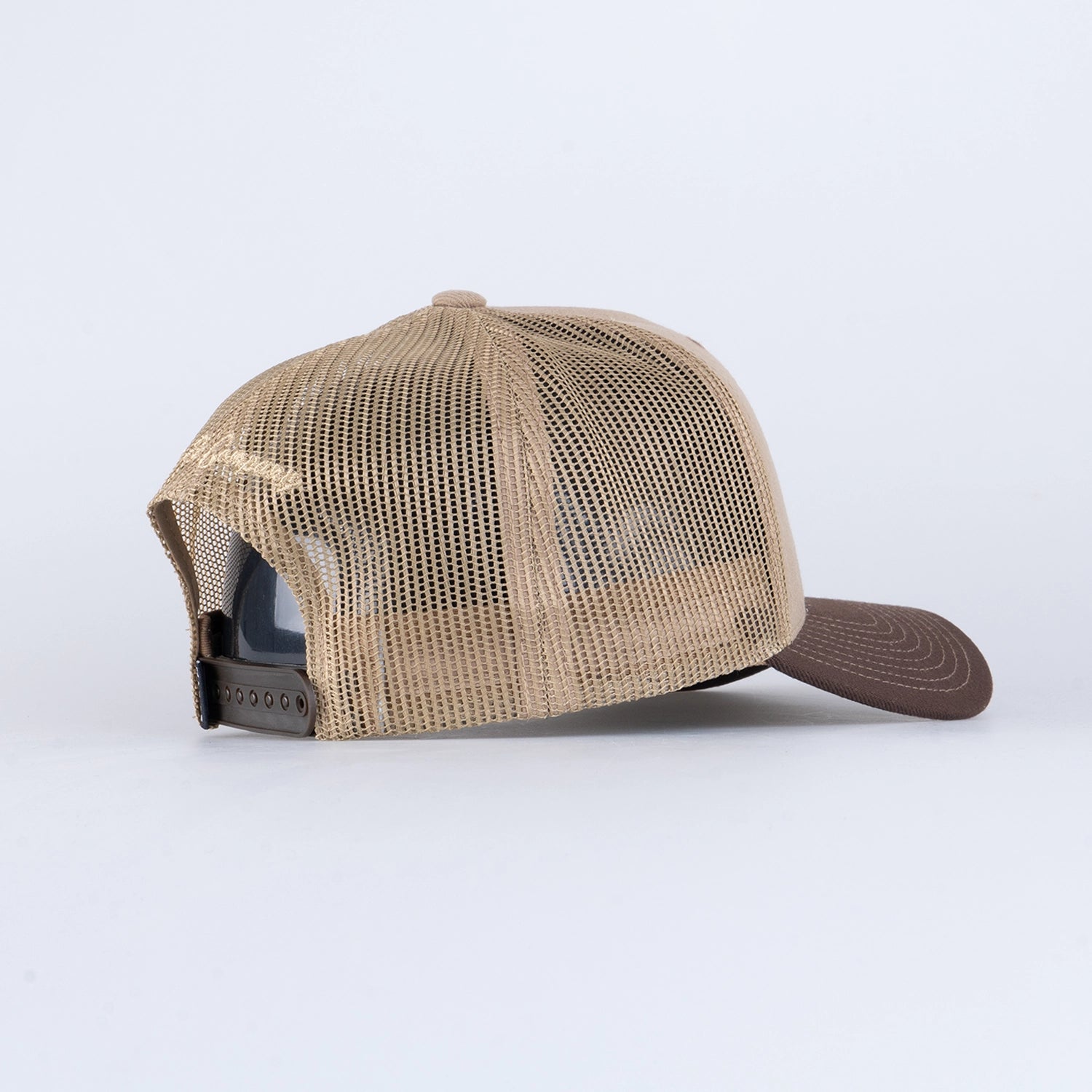 GÄDDA TRUCKER CAP - HOOKED KHAKI