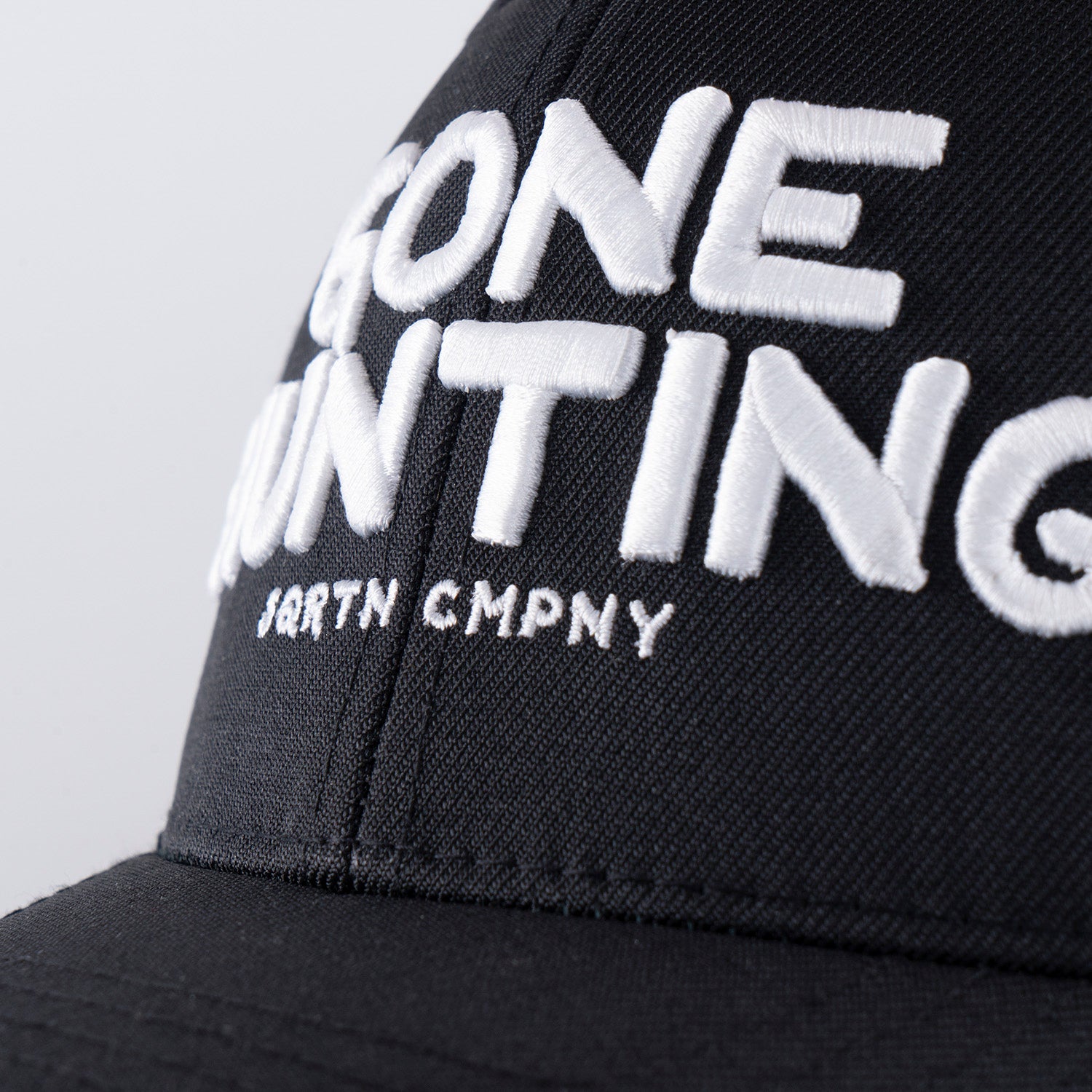 GONE HUNTING COMPACT CAP - HOOKED BLACK